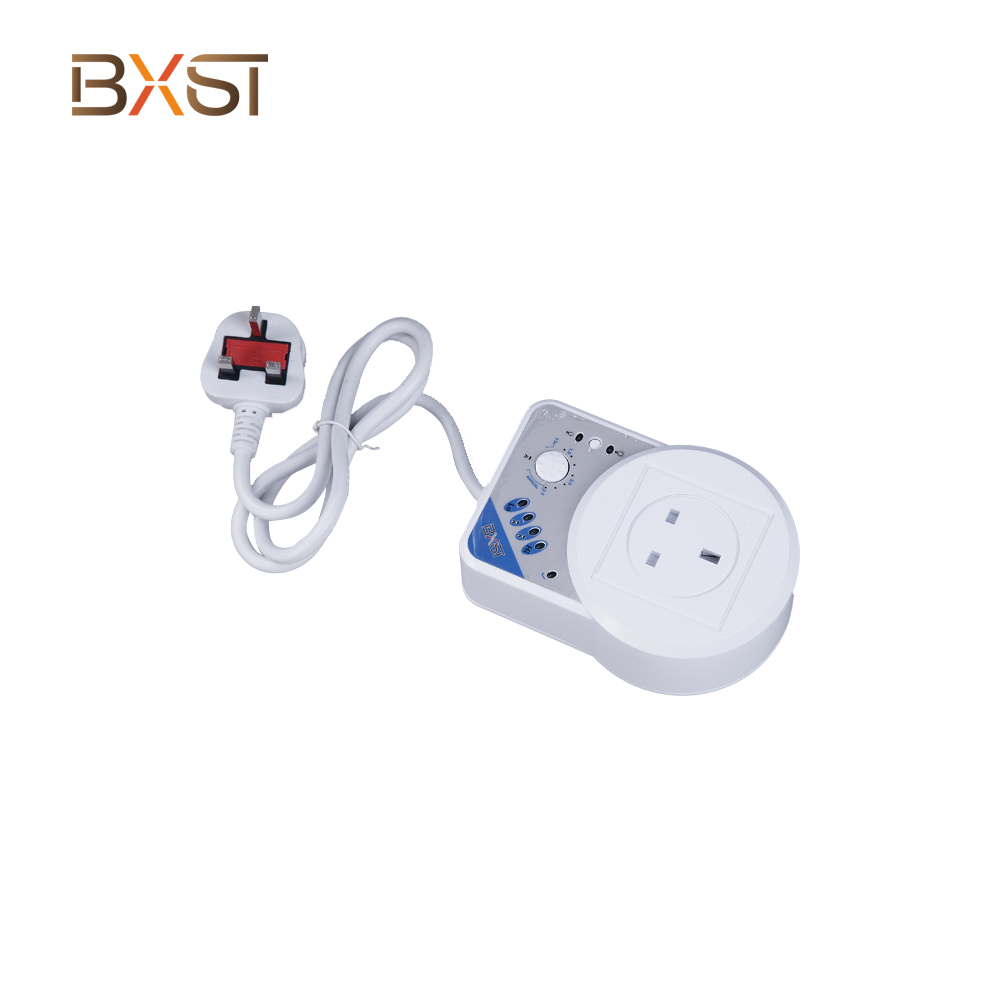 BXST AVS 15A 220V Bảo vệ TV Bảo vệ điện áp V106-UK